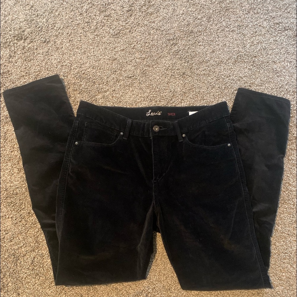Levi’s - Picture 2 of 5